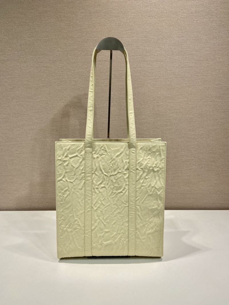 Pra*a top handle bags